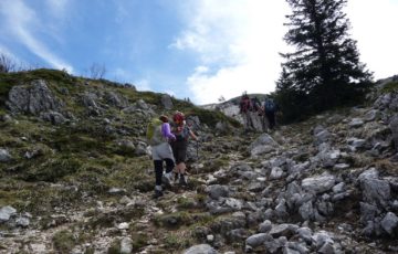 Montée dans les pierriers